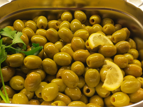 Oliven grün natur ohne Kerne 100gr