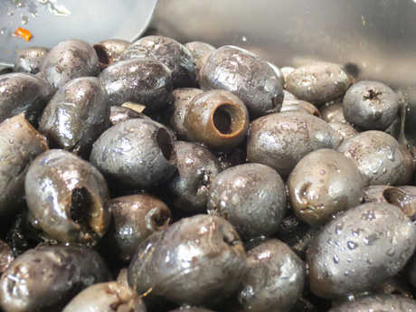 Oliven schwarz ohne Salz ohne Kerne 100gr