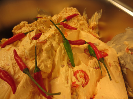 [FK-006] Frischkäse mit frischen Pepperonchini 100gr