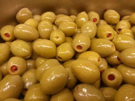 [OG-006] Oliven grün gefüllt mit echtem Paprika 100gr